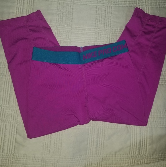 Nike Pro Combat - Picture 2 of 4